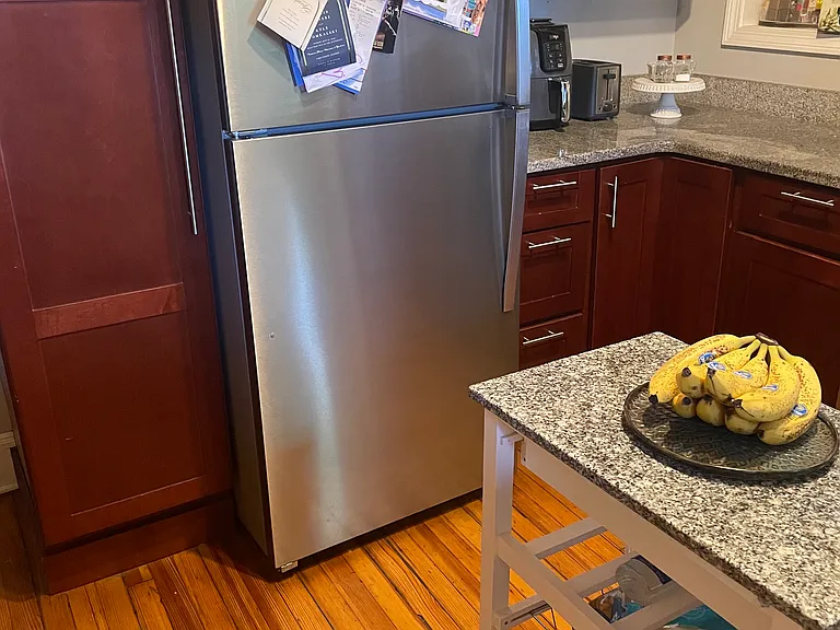 584 Madison Ave #2 — Photo 6