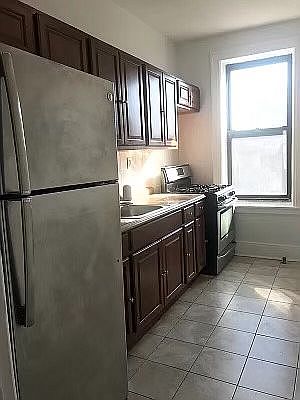 4th image of 30-90 35th St #5