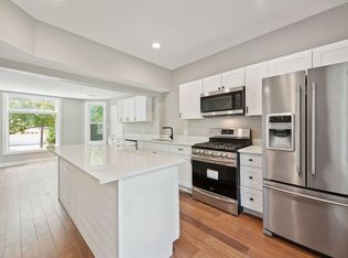 632 1st St SW, Faribault, MN 55021