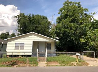 1018 Woodward Ave, Gulfport, MS 39501