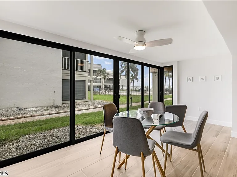 760 Sextant Dr #321 — Photo 19