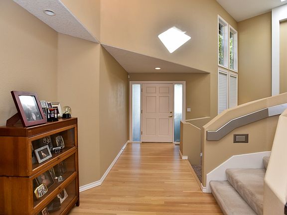 4th image of 13299 SW Ascension Dr