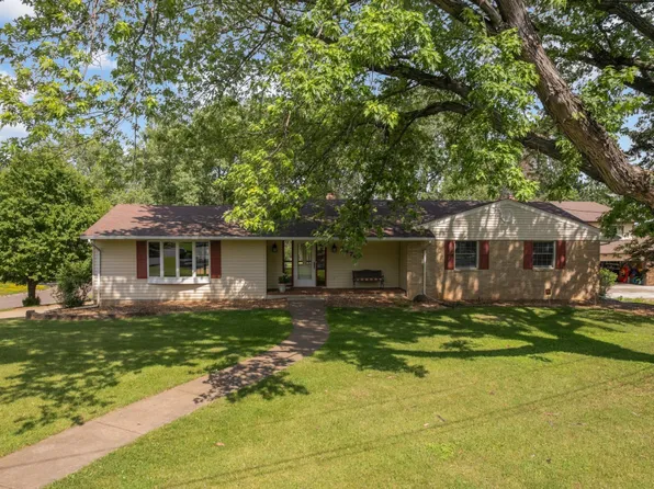 2878 Meadowlark Ln, Saint Paul, MN 55122