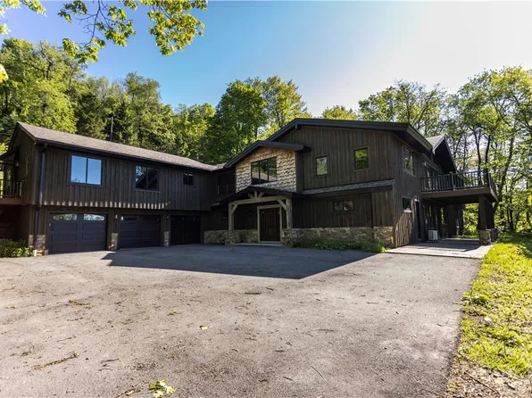 181 Alpine Heights Rd, Champion, PA 15622