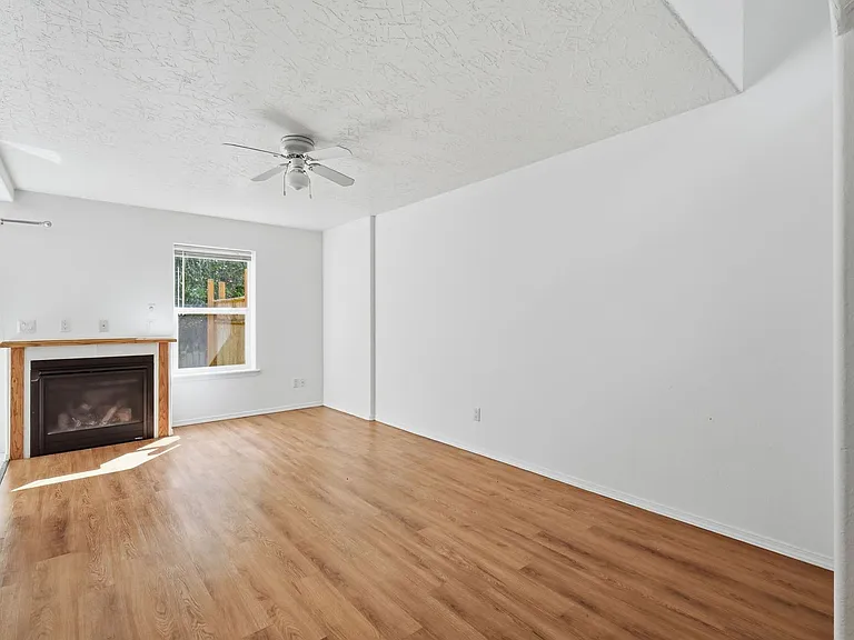 580 7th Ct, Hammond, OR 97121 — Photo 10