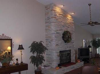 3rd image of 613 N Hidden Harbor Dr