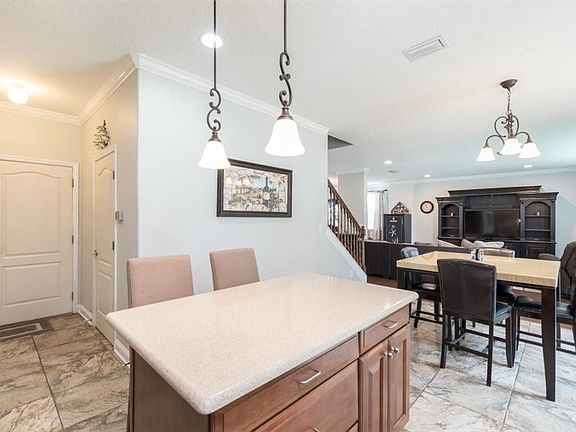 2nd image of 76001 Tideview Ln