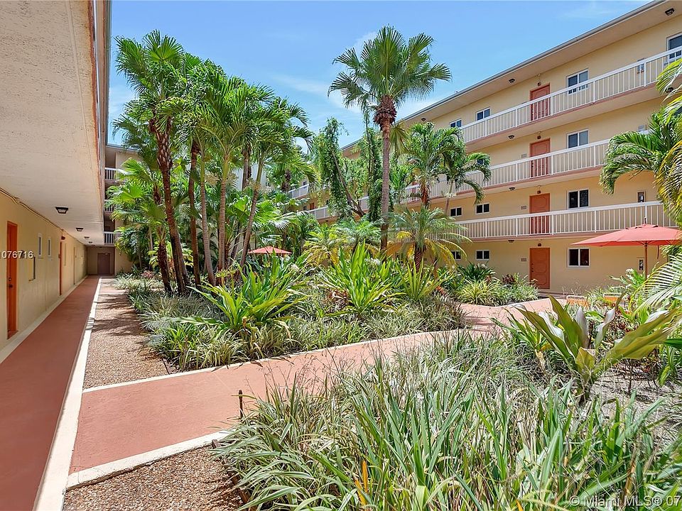 1st image of 7850 Camino Real O-apt 320