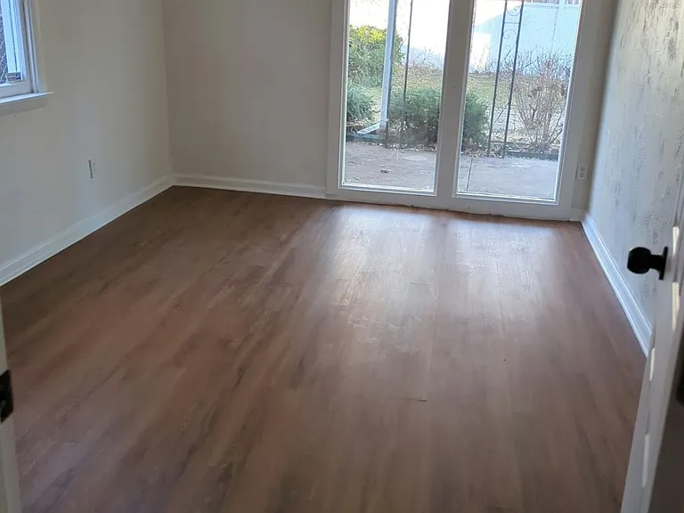 4119 S Benton Ave — Photo 58