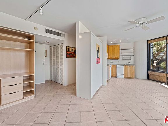 4th image of 4316 Marina City Dr Unit 104G