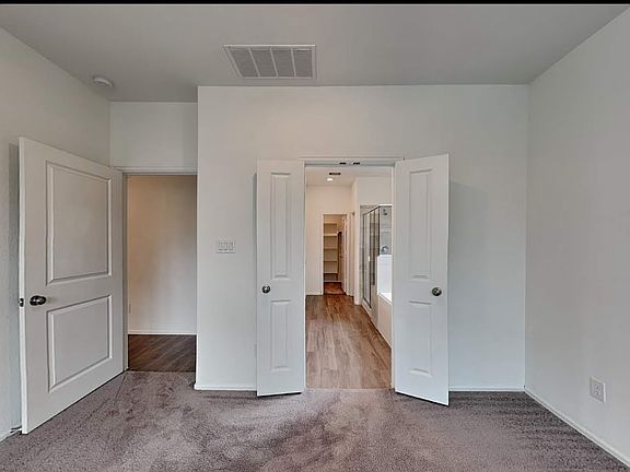 4th image of 588 Pecan Landing Ln #24-2007