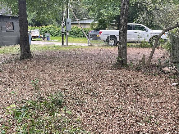 2nd image of 20289 SE 155th Pl