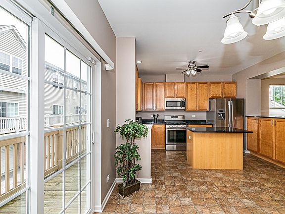 3rd image of 214 Laurel Ave