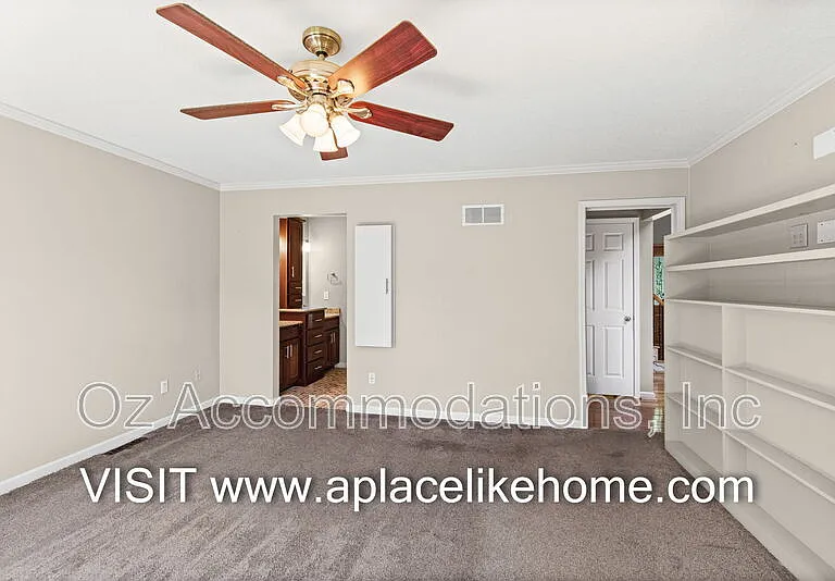 1140 SW Huntington Dr — Photo 15