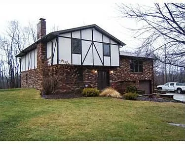 405 Center Grange Rd photo 1