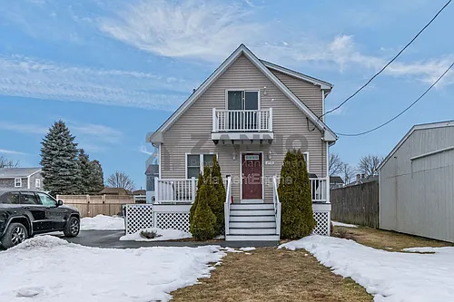 498 Park Ave Photo 1