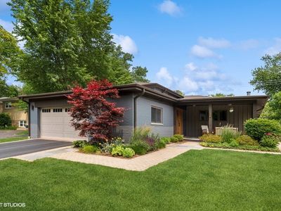 338 Wilshire Dr E, Wilmette, IL, 60091