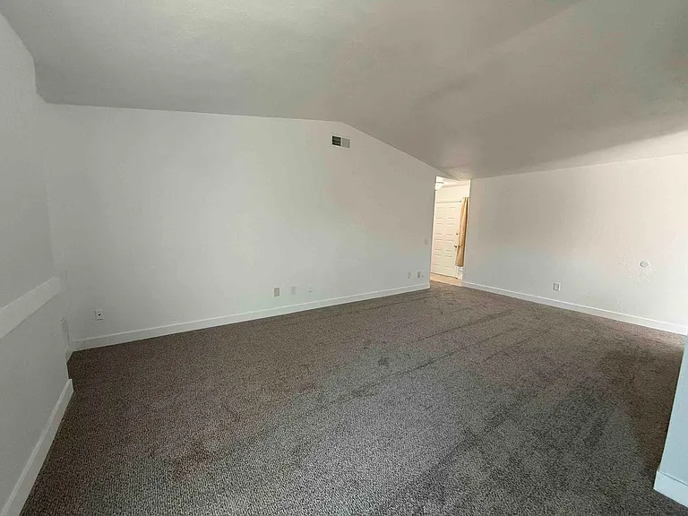 8620 Tiogawoods Dr — Photo 7