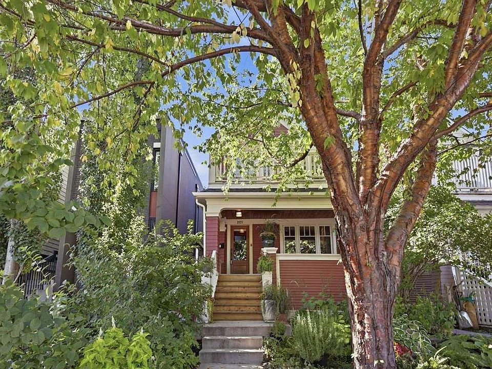 1st image of 2127 E 16th St SW