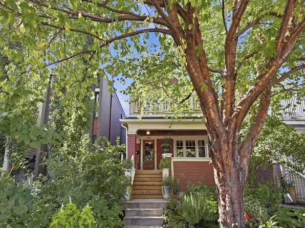 2127 E 16th St SW, Calgary, AB T2T 4E5