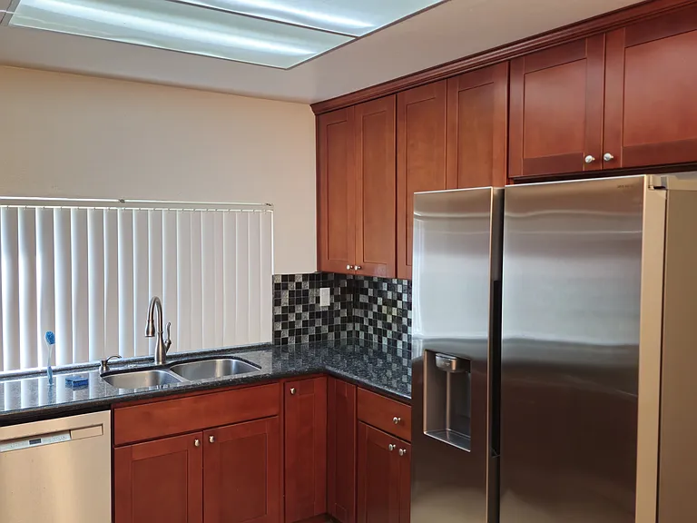 1055 Bret Knoll Ct — Photo 2