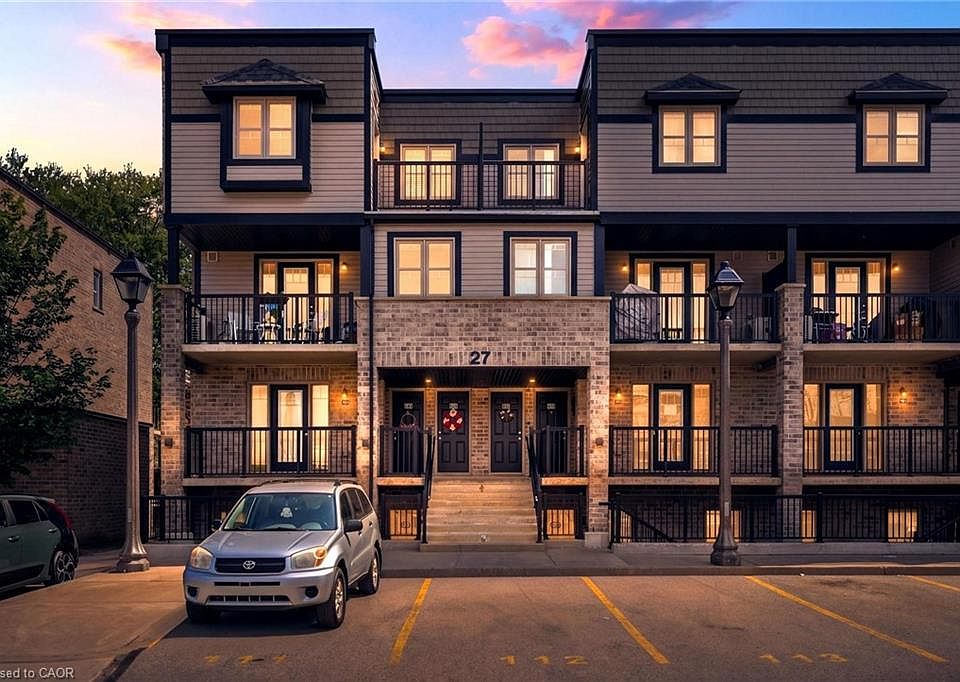 1st image of 1989 Ottawa St S #27C