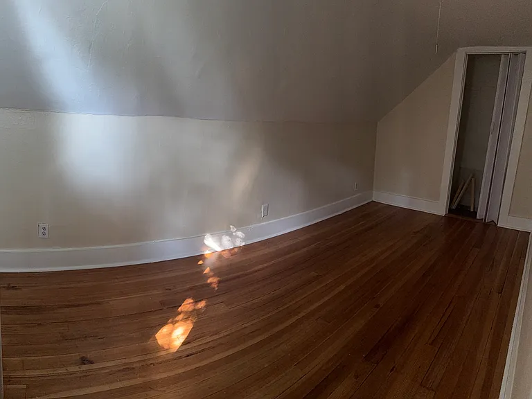 105 Julia St #2 — Photo 8