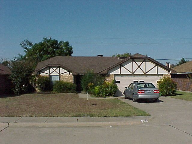 1st image of 750 Hillside Dr