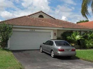 14910 Newcastle Ln, Davie, FL 33331