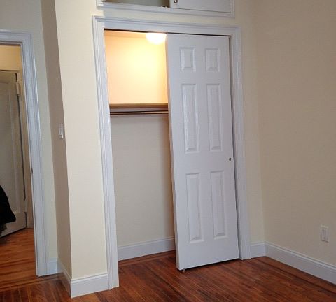 3rd image of 210 W 16th St APT 3E