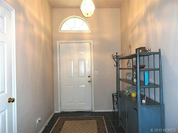 4th image of 12721 E 76th Cres N