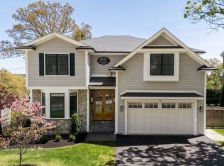 327 Prospect Hill Rd, Waltham, MA 02451