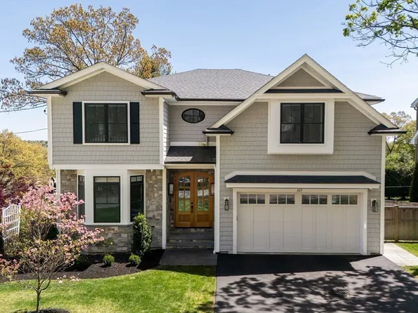 327 Prospect Hill Rd, Waltham, MA 02451