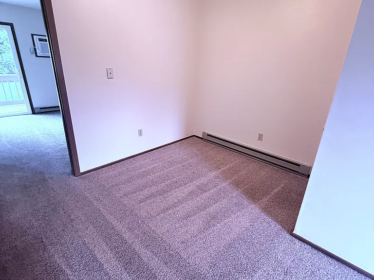 3151 W 38th St #7 — Photo 2