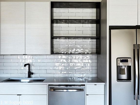 5th image of 3061 W Logan Blvd #1826