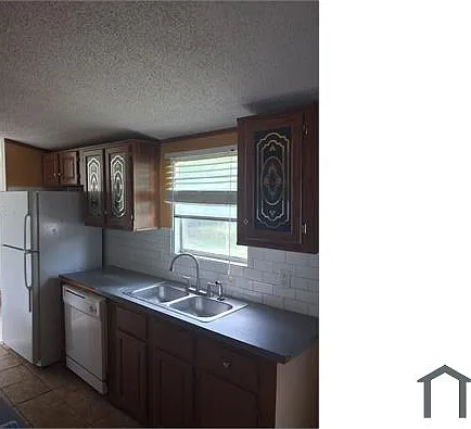 43 Lillian Cir — Photo 11