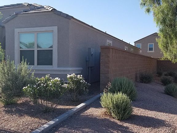 2nd image of 36936 W Maddaloni Ave