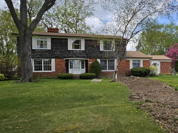 28177 Palomino Ave, Warren, MI 48093