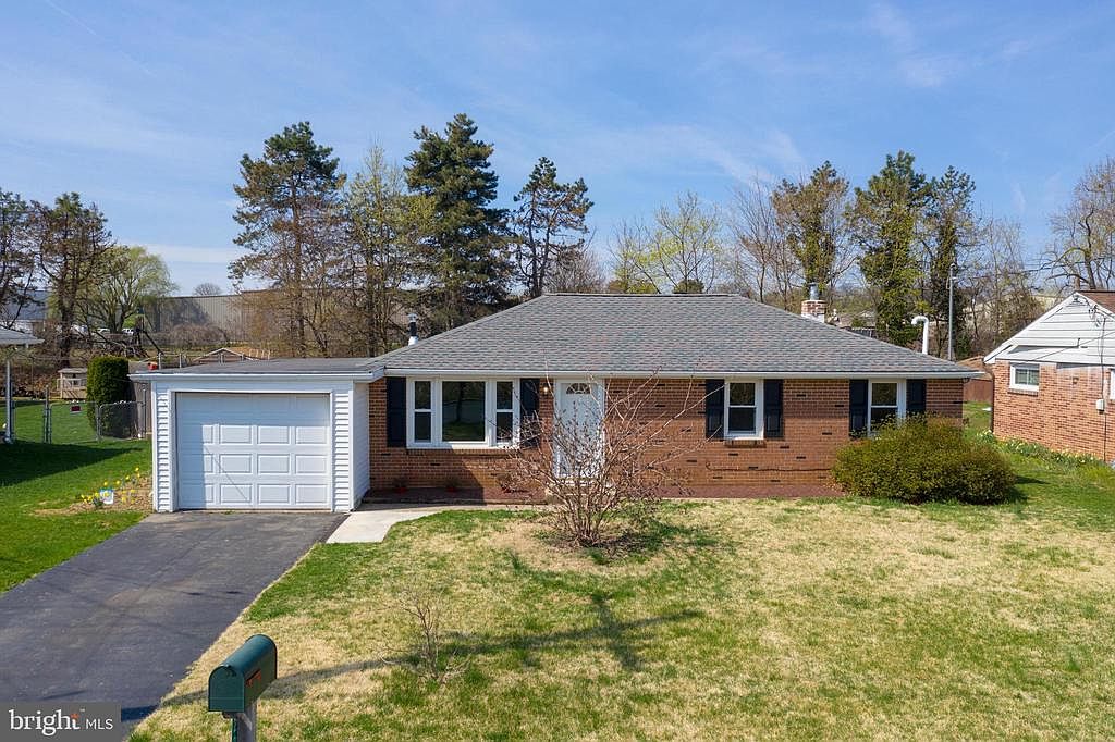 2220 Teslin Rd, York, PA 17404 Zillow