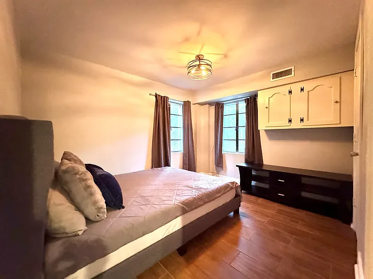 1801 Chickasaw Dr — Photo 22