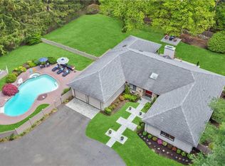 30 Northwind Dr, Stamford, CT 06903