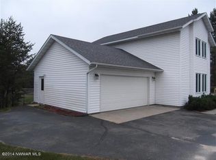 3214 Arrowwood Cir NW, Bemidji, MN 56601