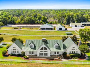 2885 Sloop Point Loop Rd, Hampstead, NC 28443