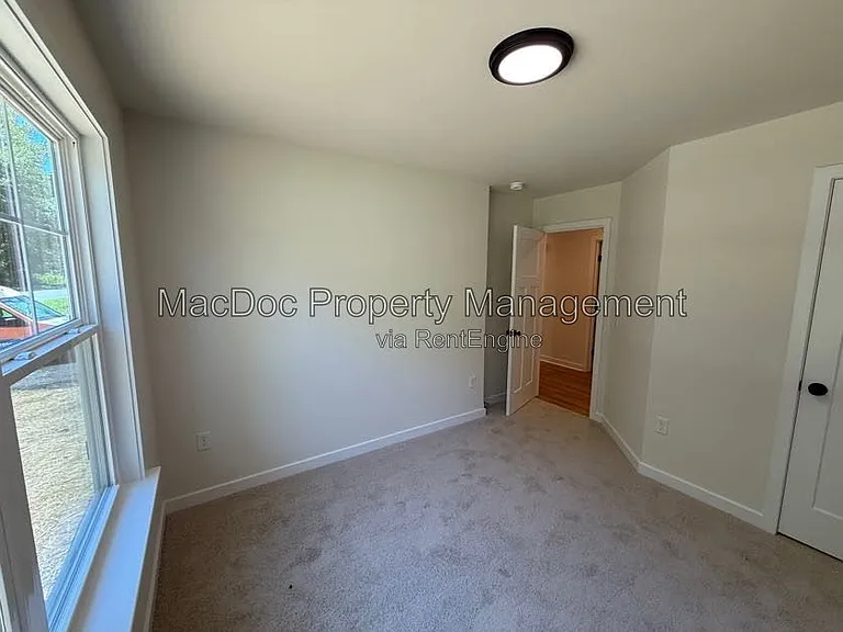 387 Forest Grove Rd — Photo 22
