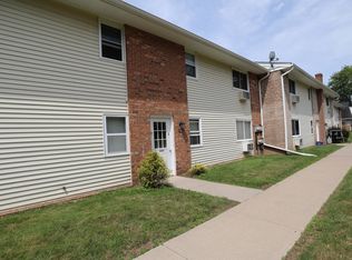 275 Owens Rd #8, Brockport, NY 14420