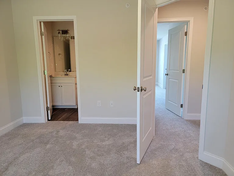 219 Millard Dr — Photo 16