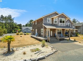 8905 Donald St, Rockaway Beach, OR 97136