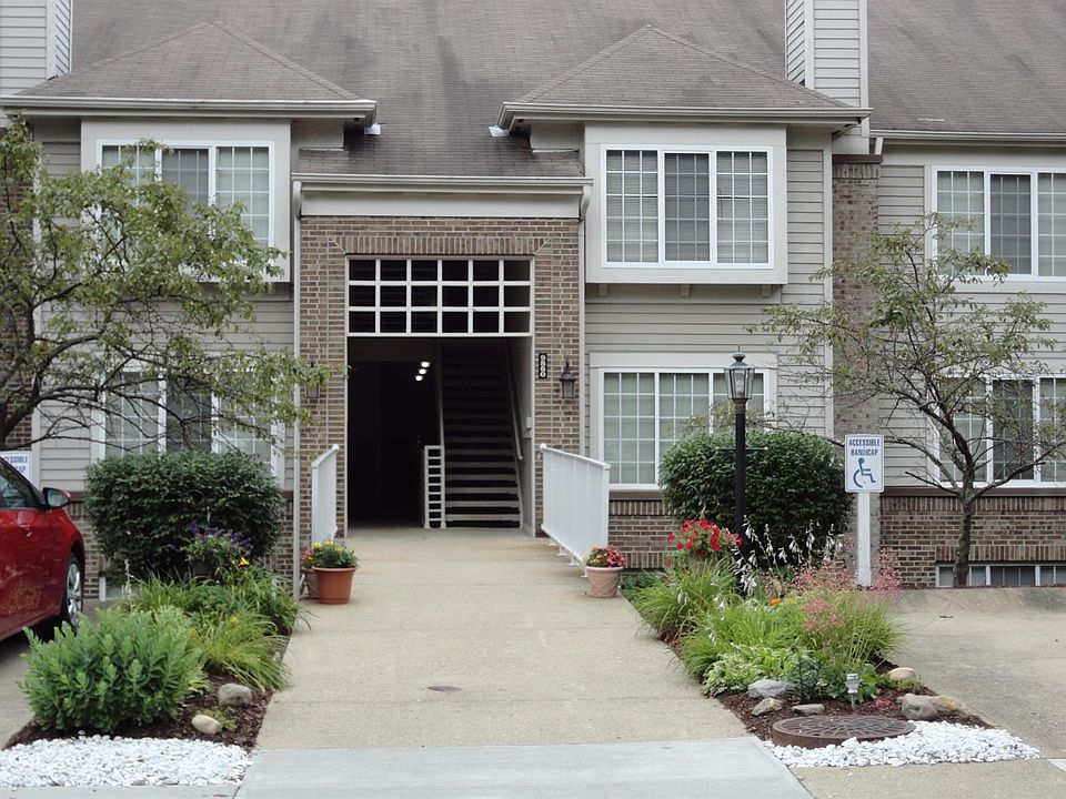 1st image of 9860 Regatta Dr Unit 108
