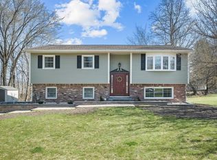 7 Brae Mar Rd, Middletown, NY 10941