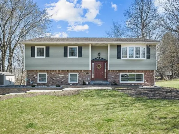 7 Brae Mar Road, Middletown, NY 10941